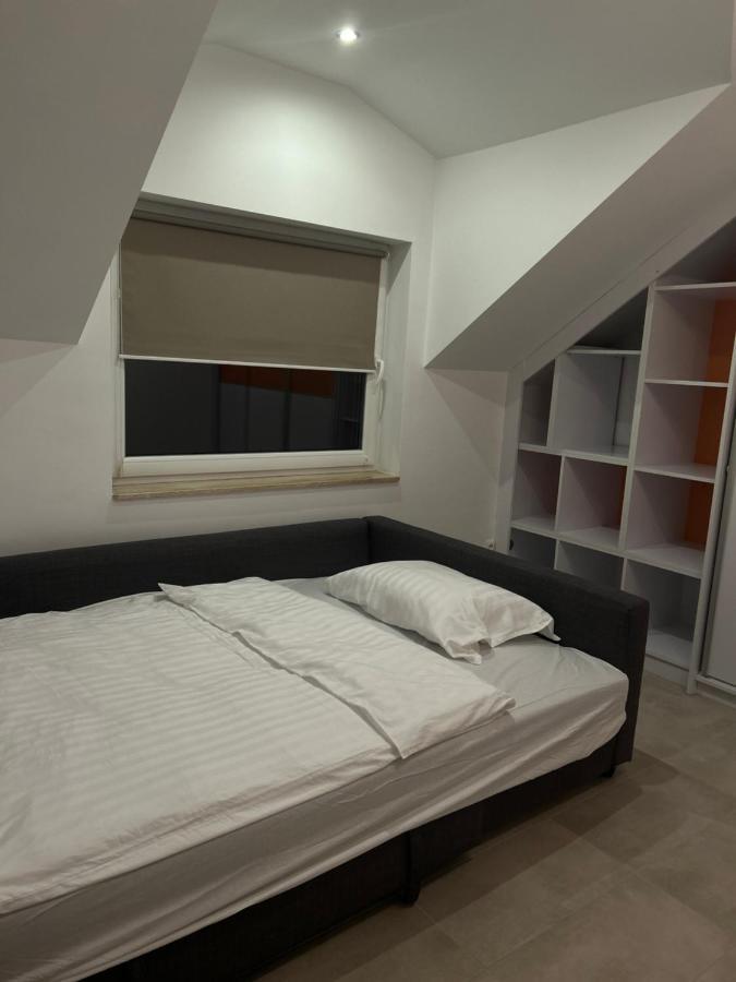 Przestronny Apartament Żagań Bagian luar foto